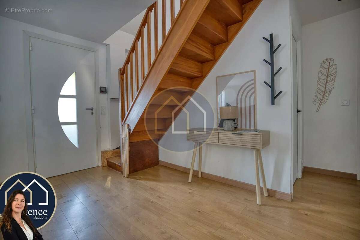 Maison à LA BOISSIERE-ECOLE