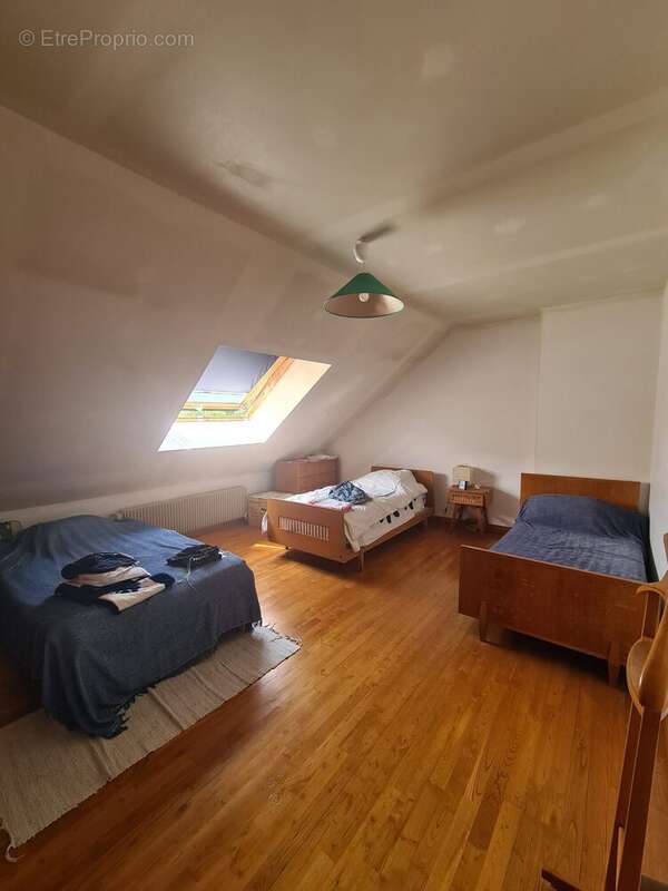 Maison 140 m² à Lavigny  - photo 7