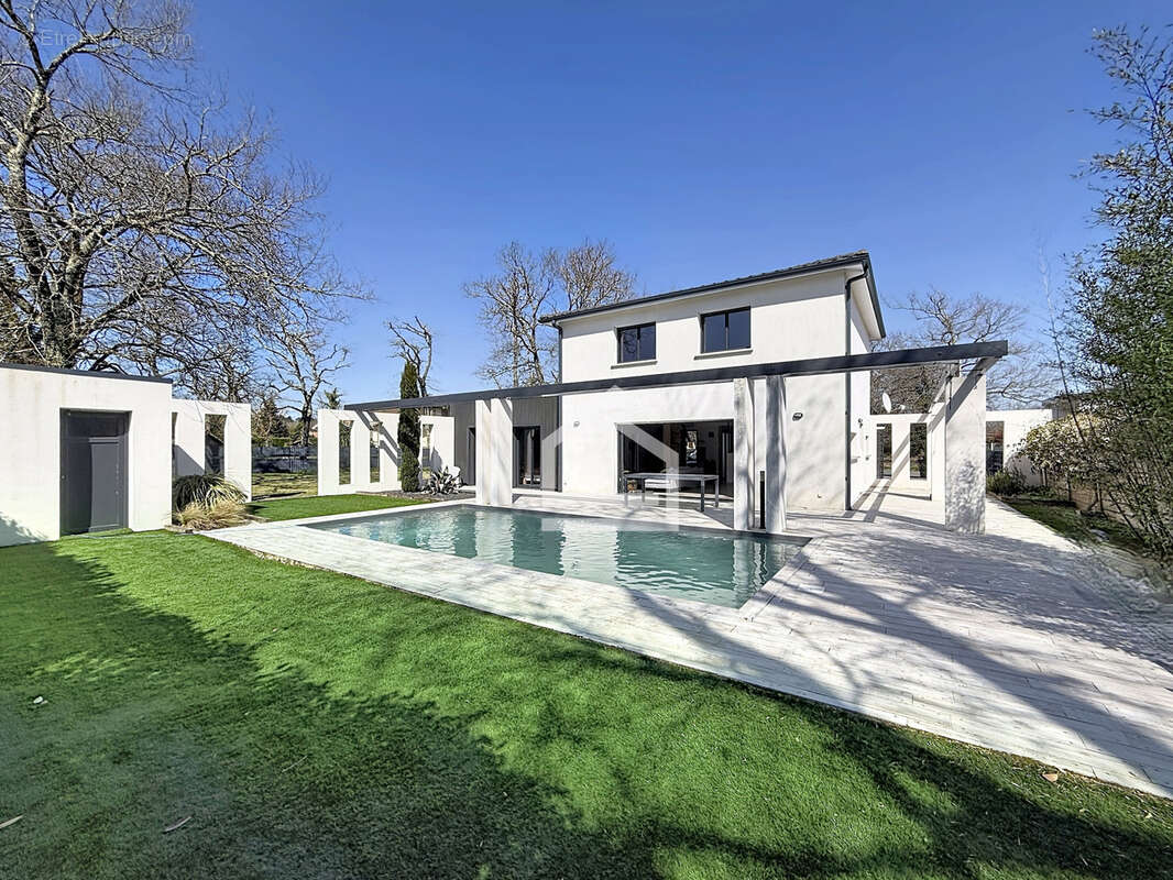 Maison à SAINT-AUBIN-DE-MEDOC