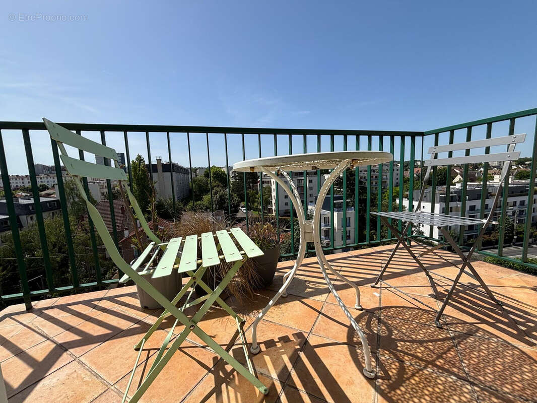 Appartement à RUEIL-MALMAISON