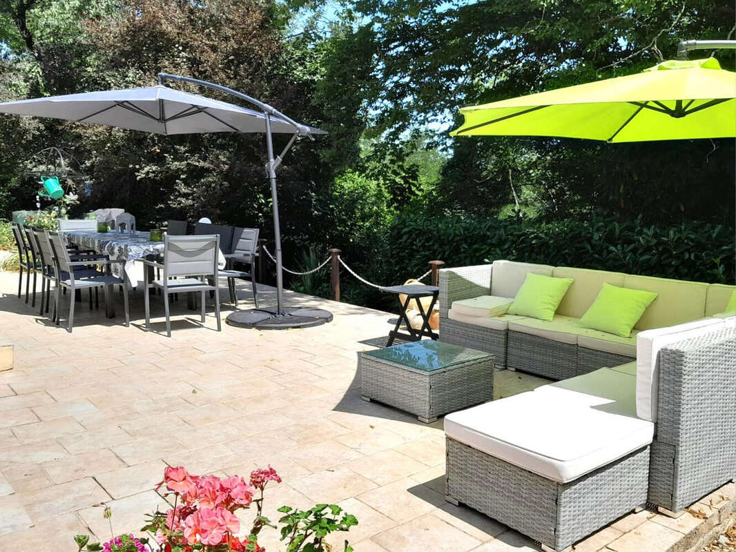 TERRASSE - Maison à CONDAC