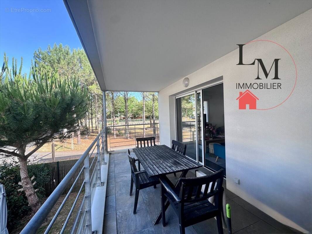 Appartement à MOLIETS-ET-MAA