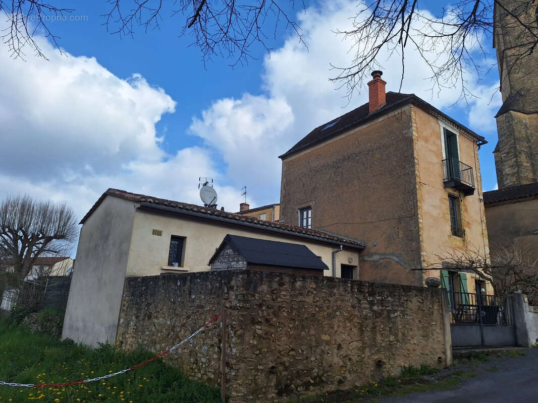 Maison dans la cité médiévale des 7 clochers - photo 4