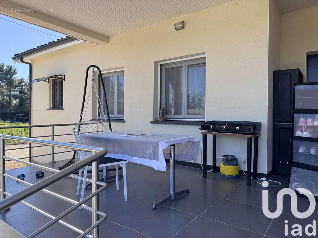 Photo 3 - Maison à MONTBETON