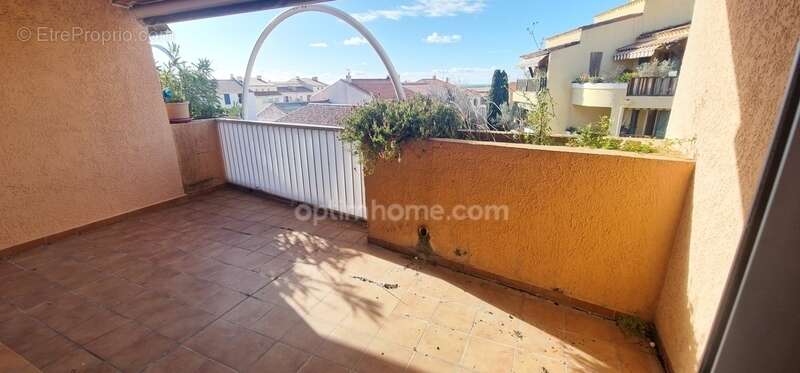 Appartement à SAUSSET-LES-PINS