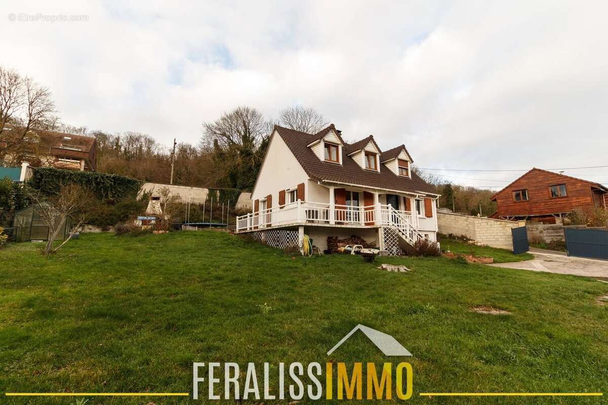 Maison à MEZY-SUR-SEINE