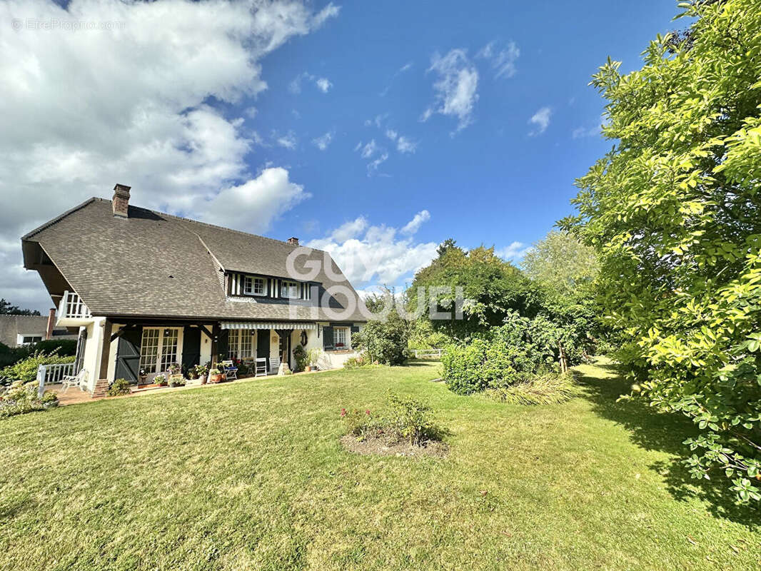 Maison à SAINT-MARTIN-DE-BOSCHERVILLE