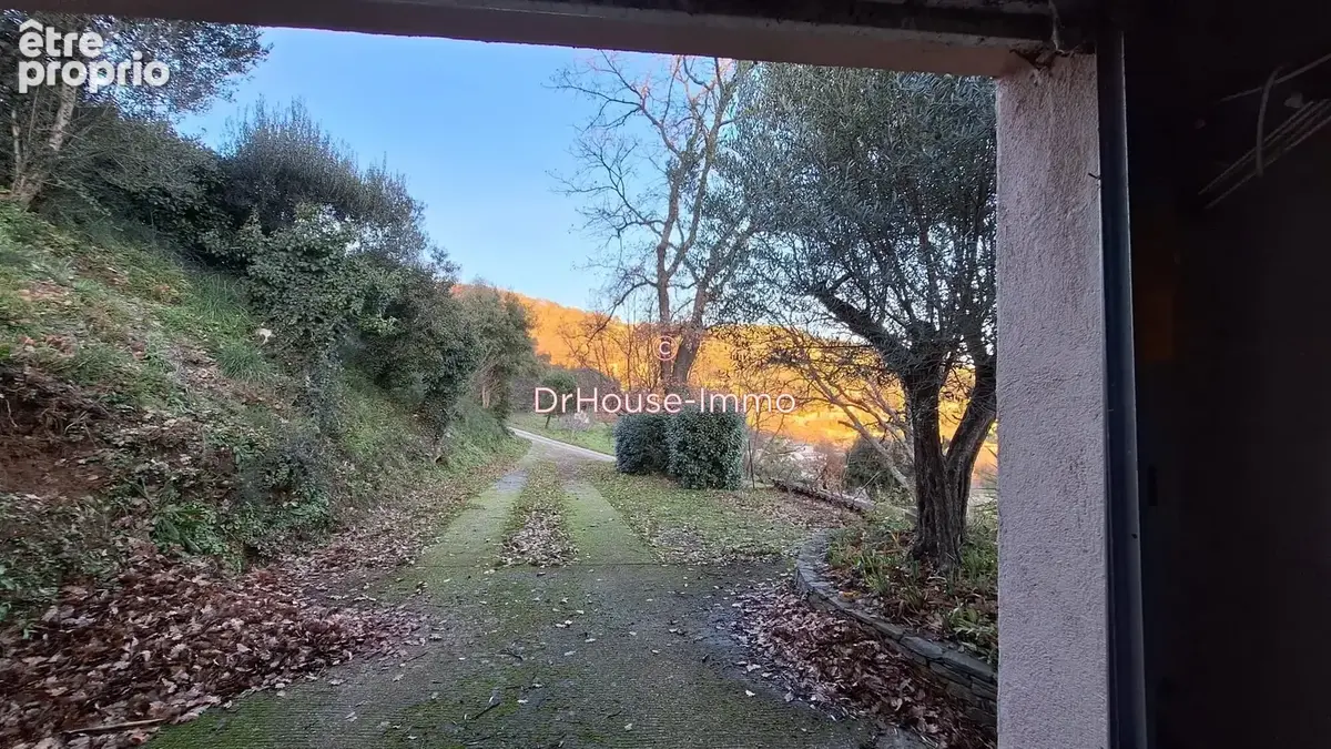 Maison 4 pièces 125 m² à vendre à Collobrieres (83610) - photo 43