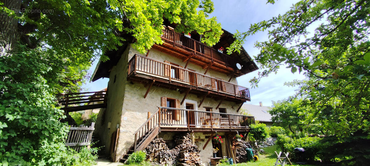 Maison à CHAMPCELLA