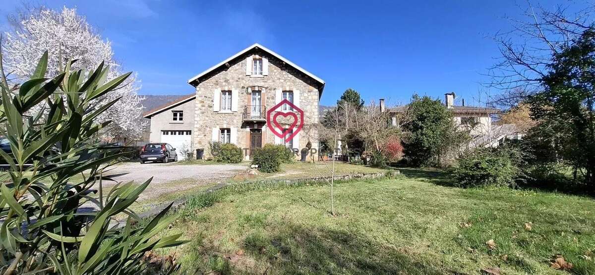 Maison à MONTGAILLARD