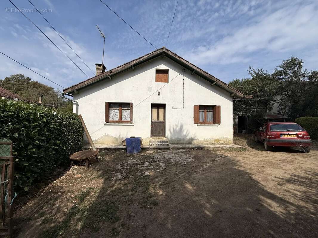 Maison à CAUPENNE-D&#039;ARMAGNAC
