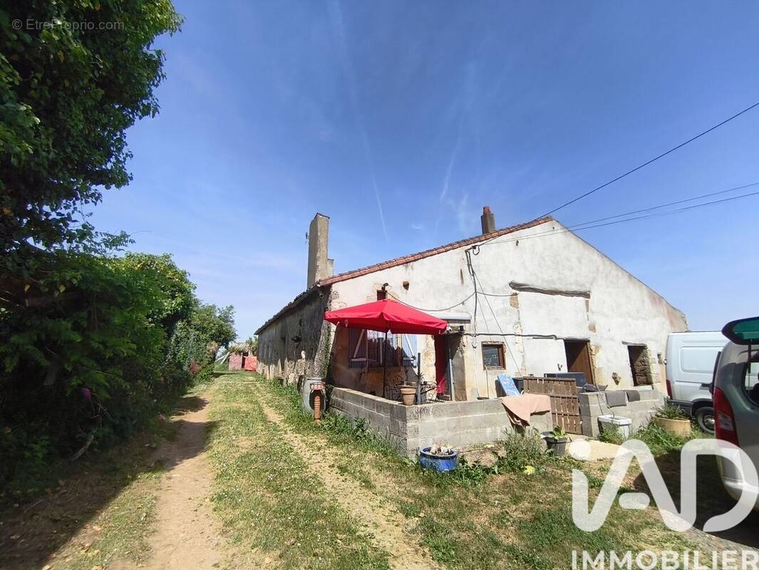 Photo 1 - Maison à FOMPERRON