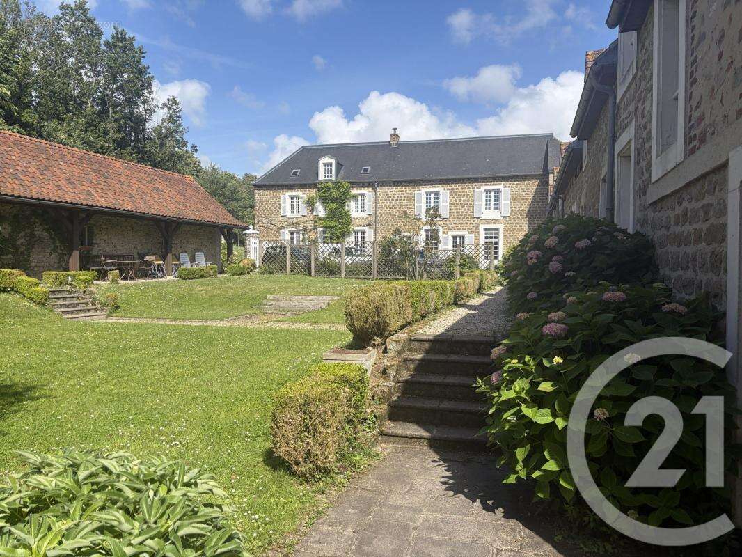 Maison à SAINT-LEONARD
