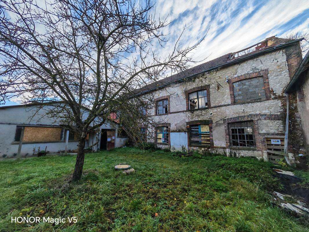 Appartement à MEHUN-SUR-YEVRE