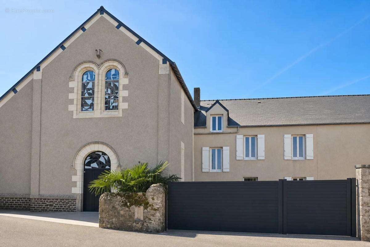 Maison à SAINT-JOACHIM