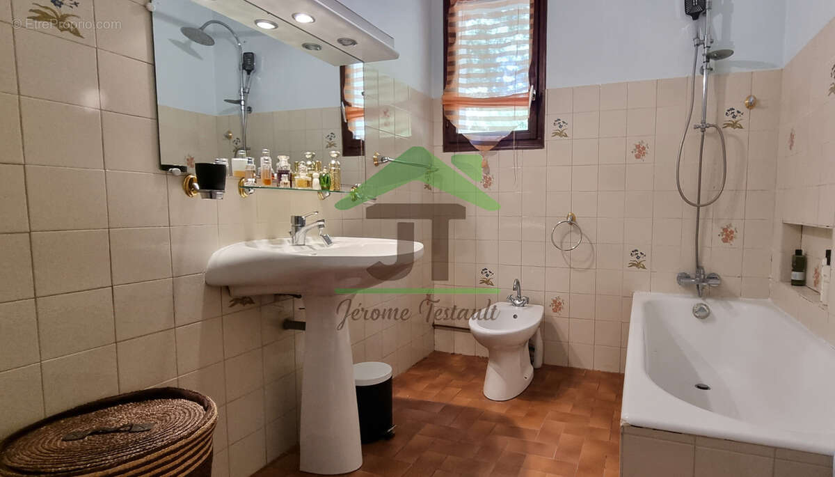 Maison familiale dans un écrin de verdure, 169000 € à Morée - photo 8