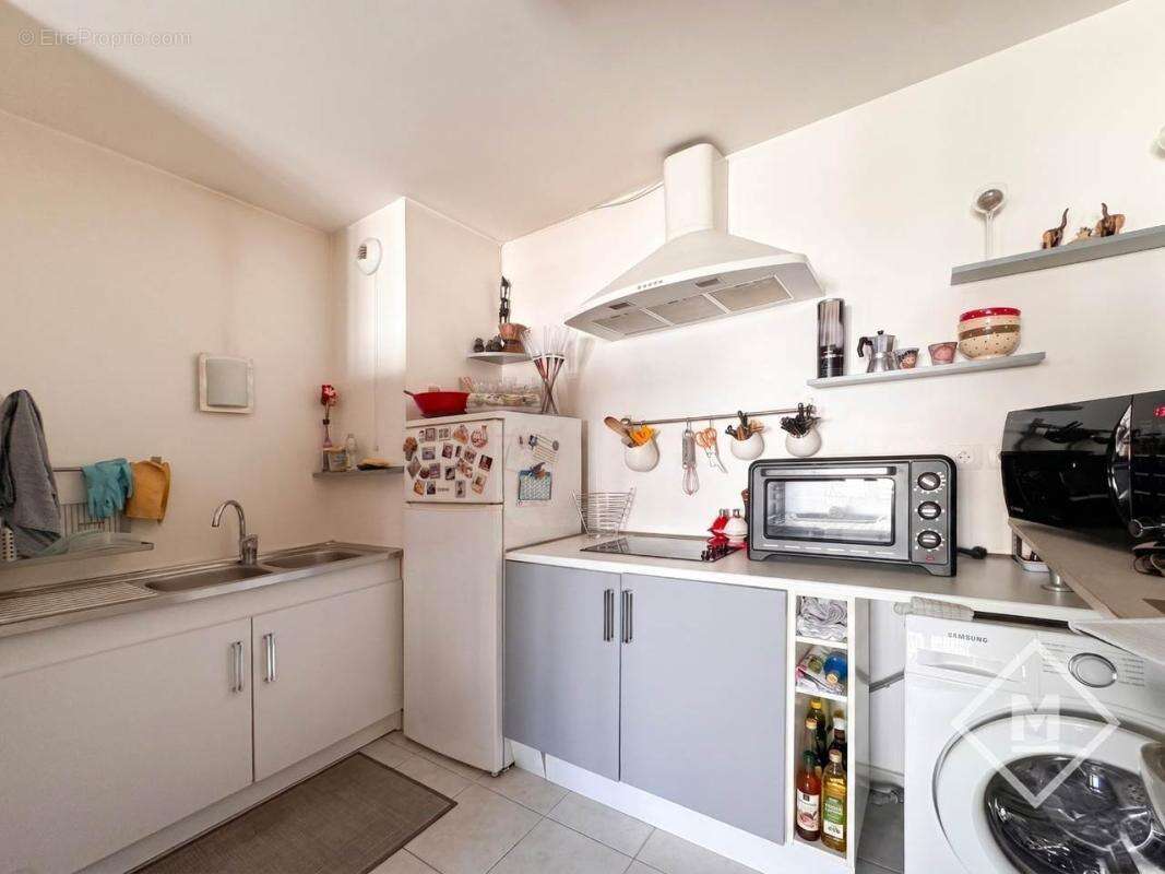 Appartement à MARSEILLE-8E