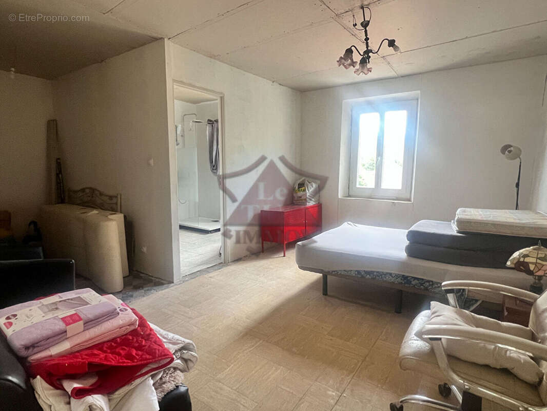 Appartement à BESSEGES