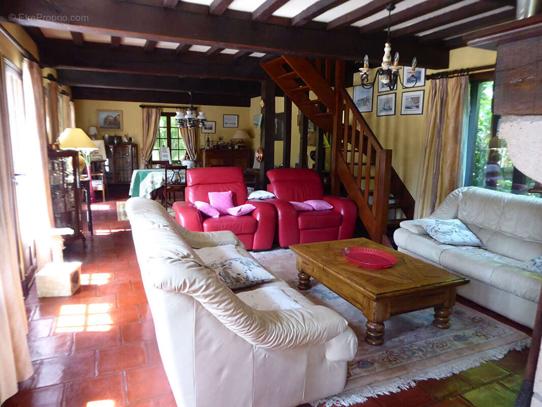 Maison à PONT-L'EVEQUE