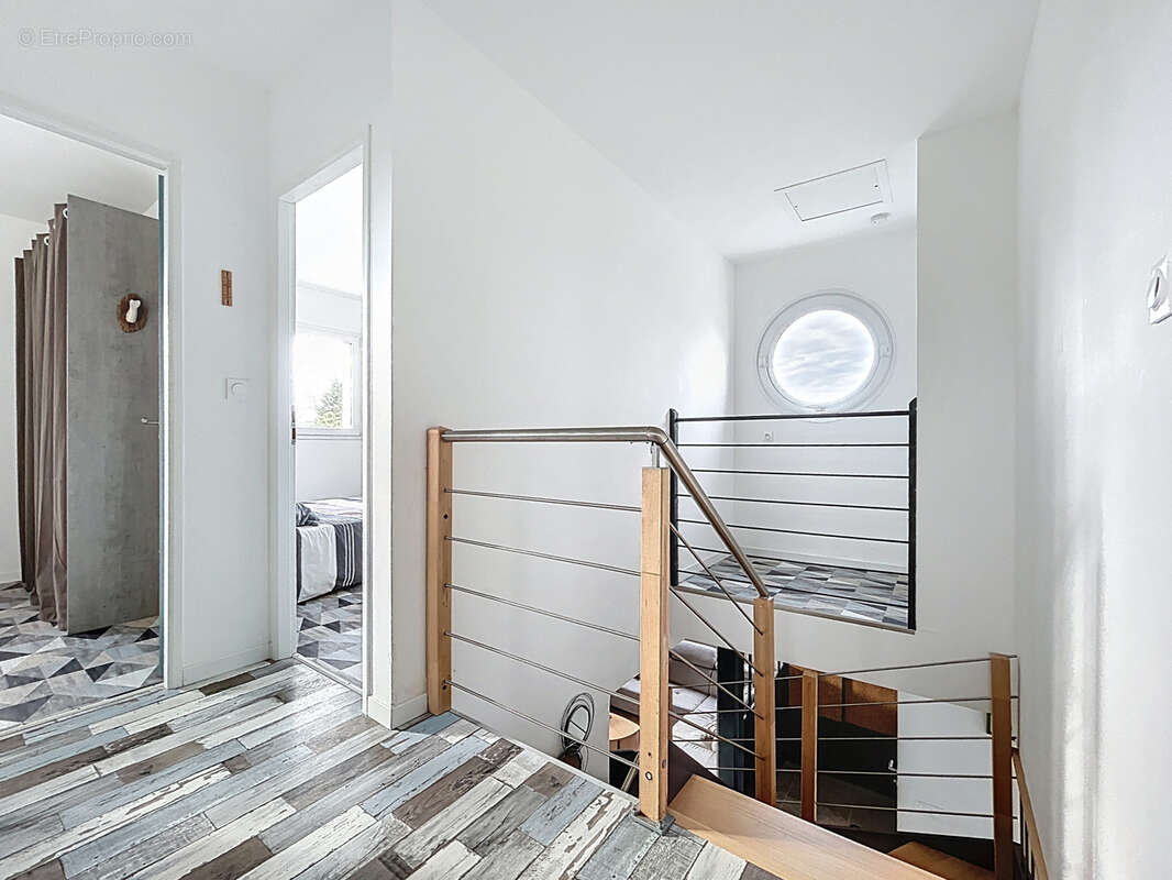 Maison à SAINT-GERMAIN-SUR-AY