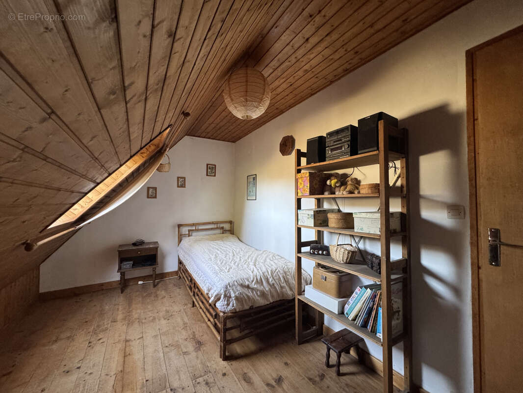 Maison à LIGINIAC