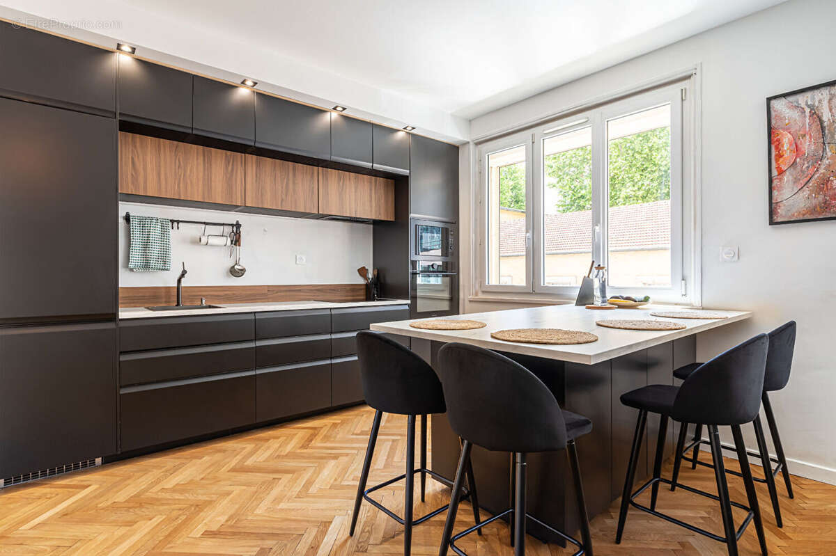 Appartement à LYON-3E