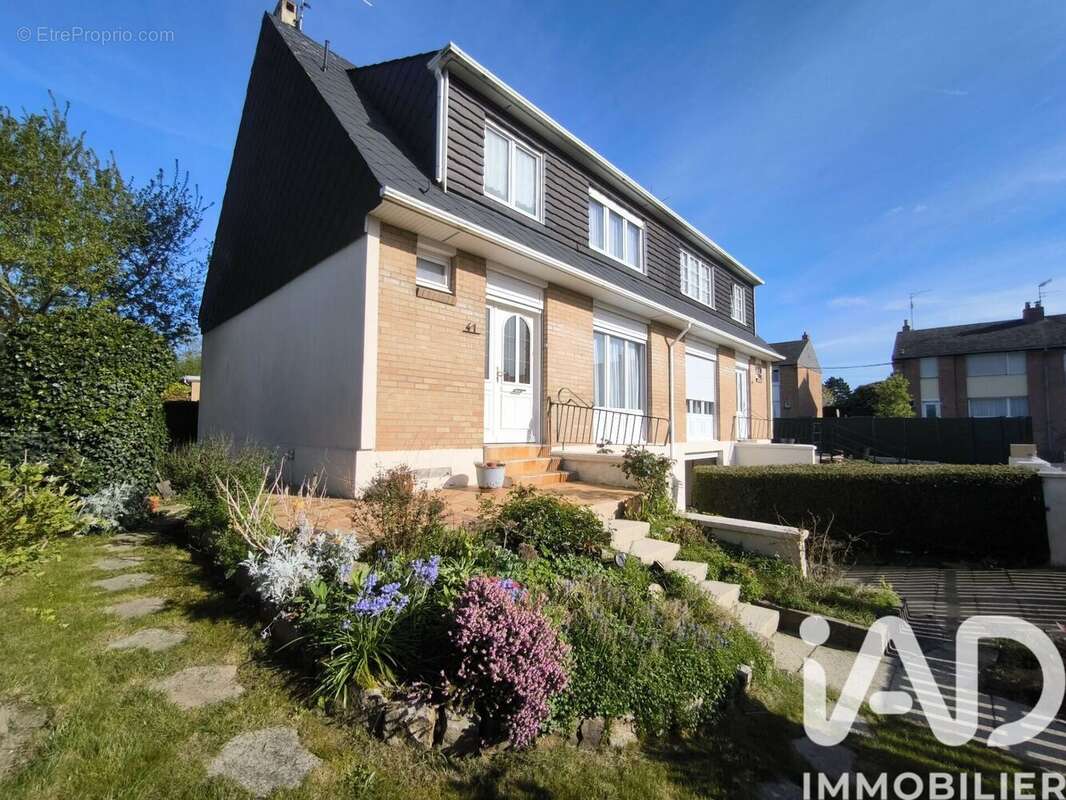 Photo 4 - Maison à SAINT-SAULVE