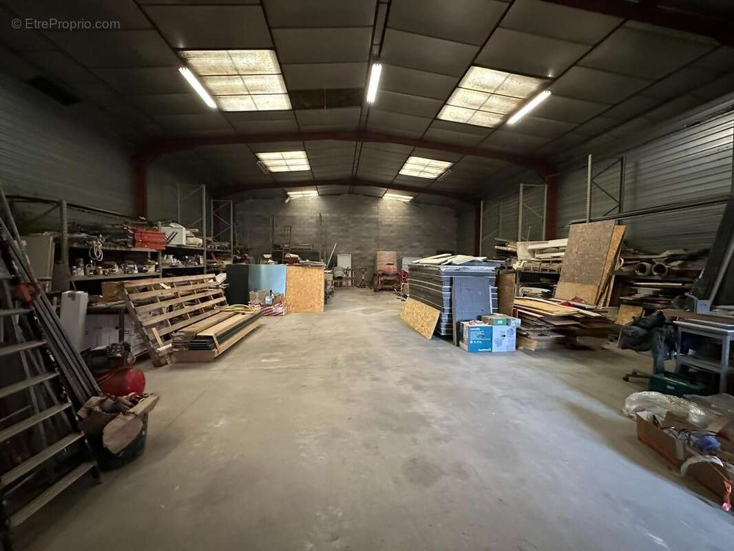 Photo 2 - Commerce à GIEN