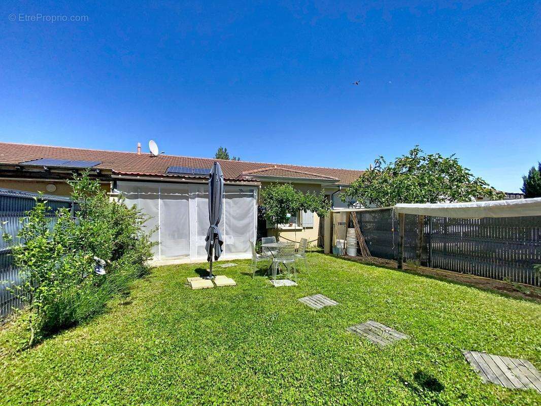 Duplex - 4 Chambres - Jardin - Garage - Résidence sécurisée - Proche commodités - photo 4