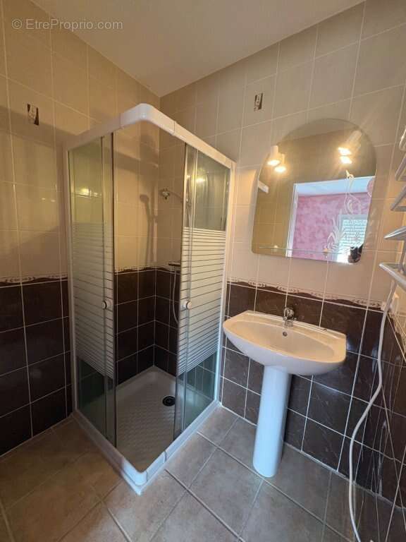 Craintilleux - Villa de plain pied 88,25m² - photo 14