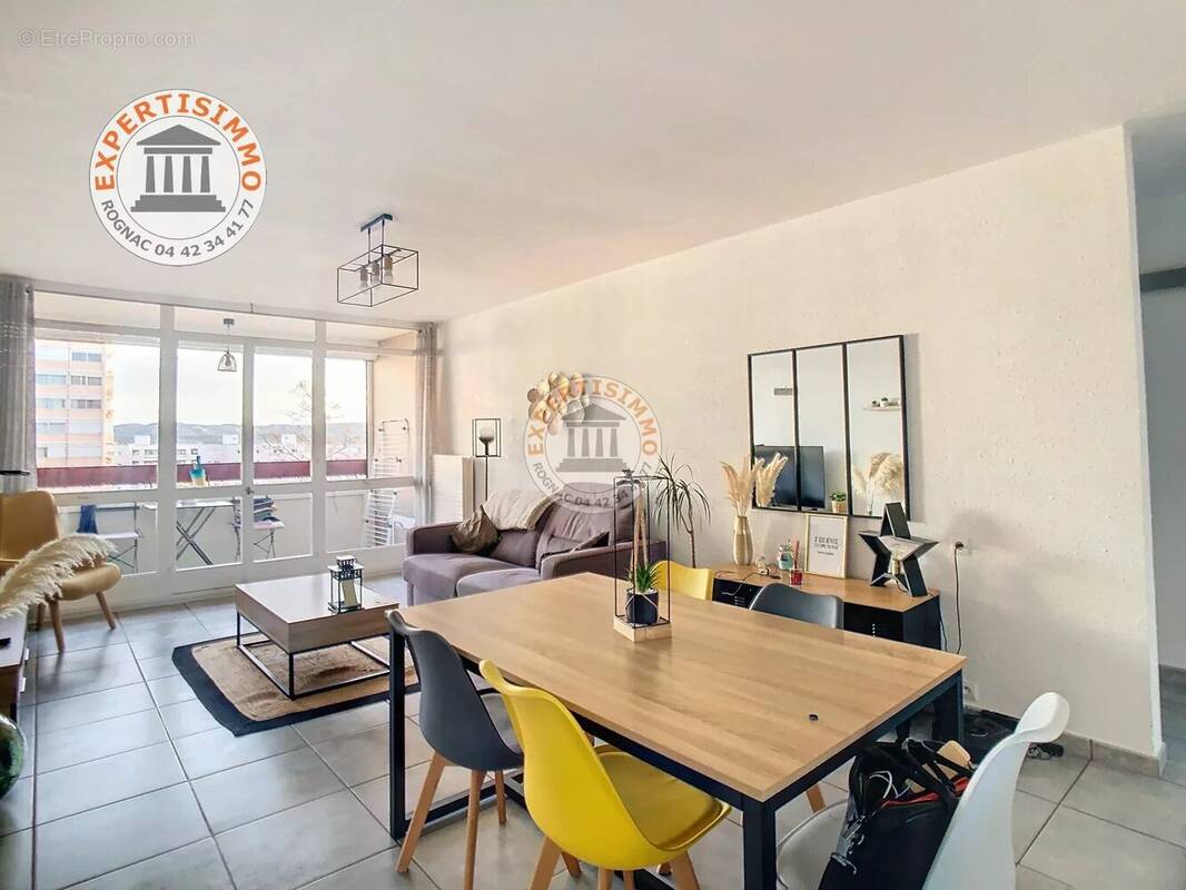 Appartement à VITROLLES