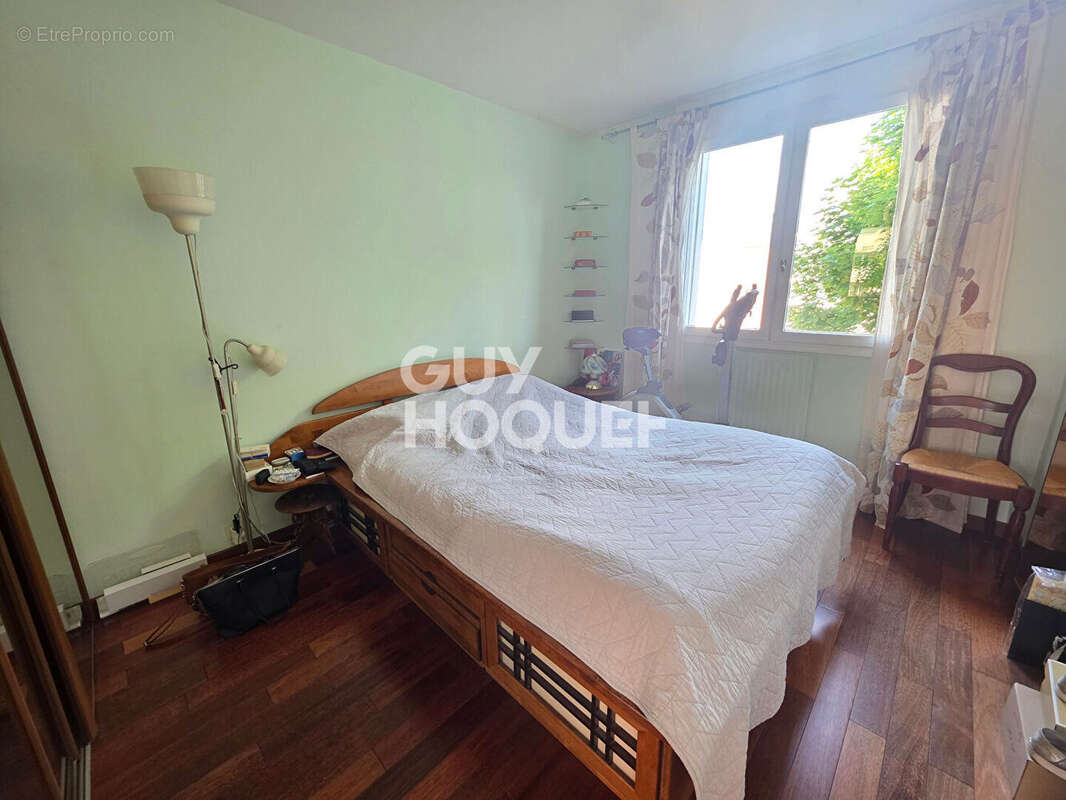 Appartement à FONTENAY-SOUS-BOIS