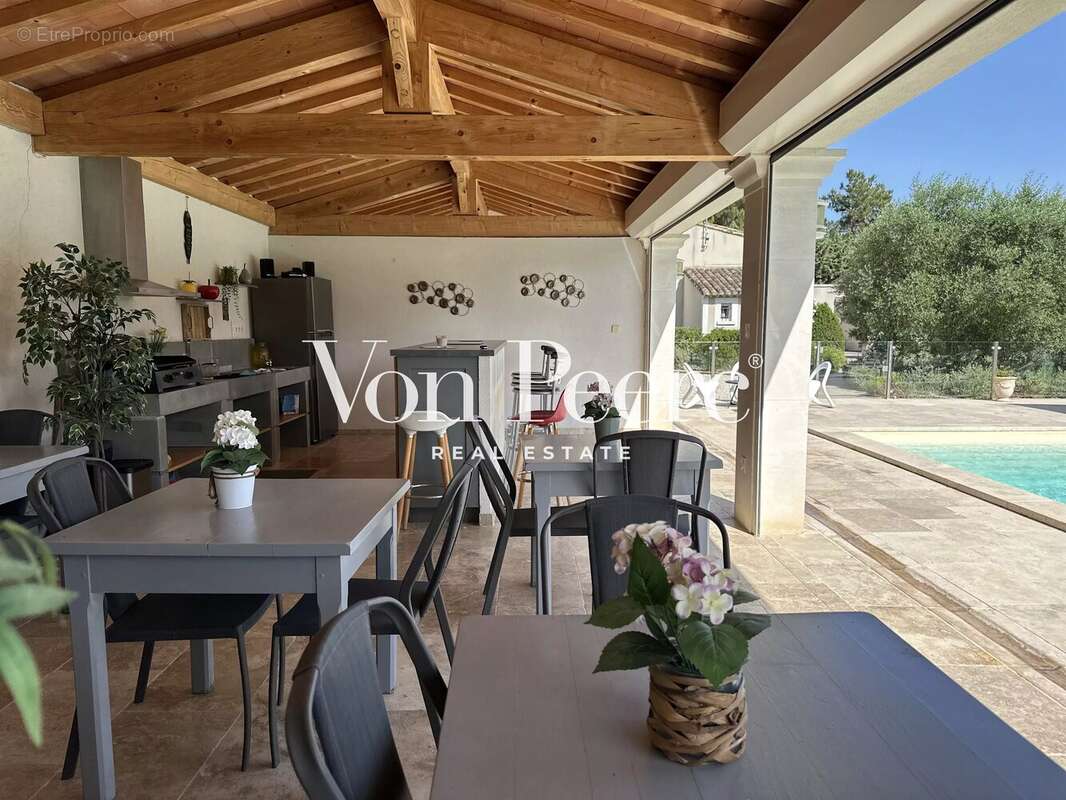 Appartement à SAINT-ETIENNE-DU-GRES