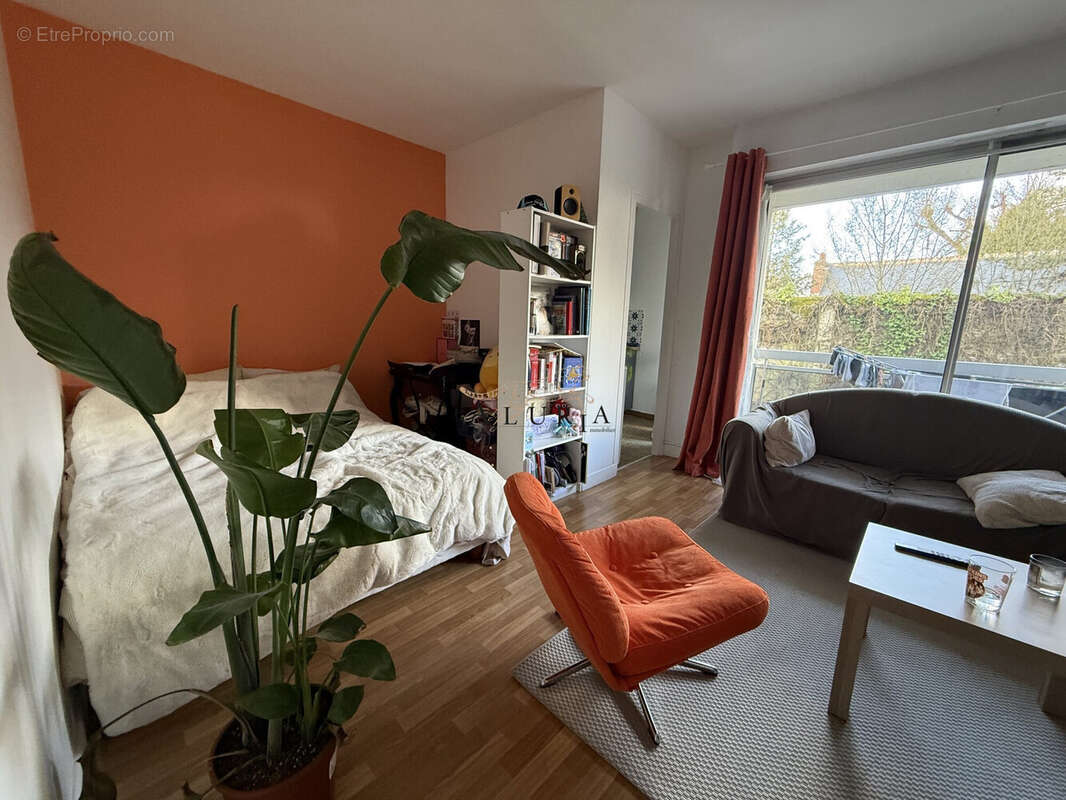 Appartement à SAINT-CYR-SUR-LOIRE
