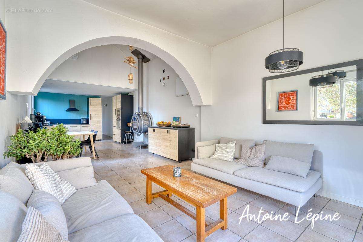 Maison à VENISSIEUX