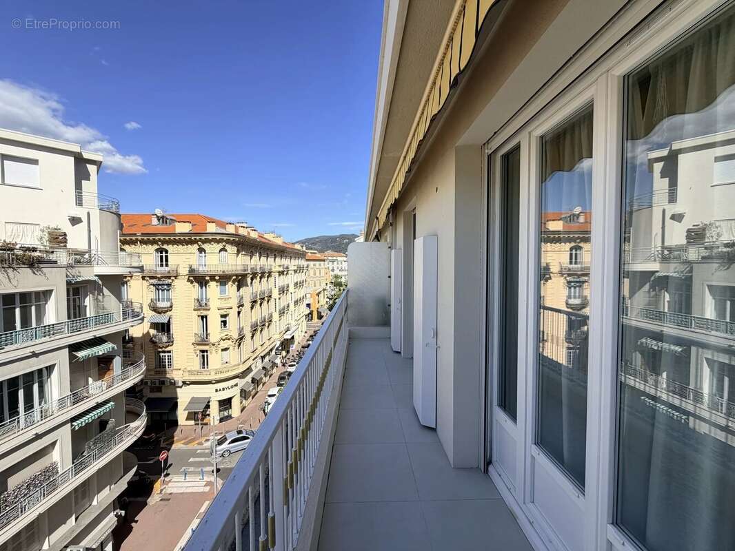 Appartement à NICE