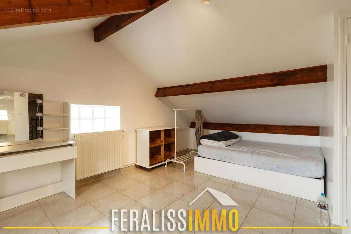 Maison à COURDIMANCHE