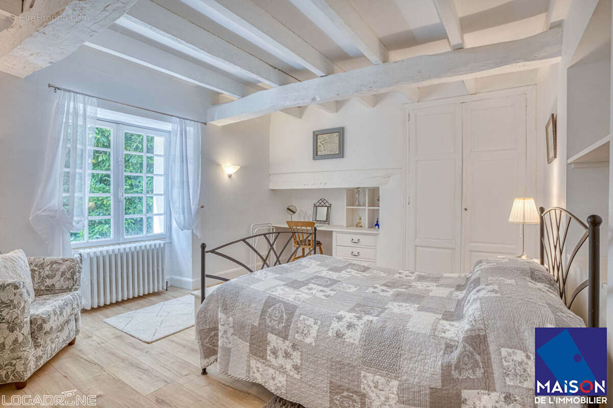 Maison à MONCLAR