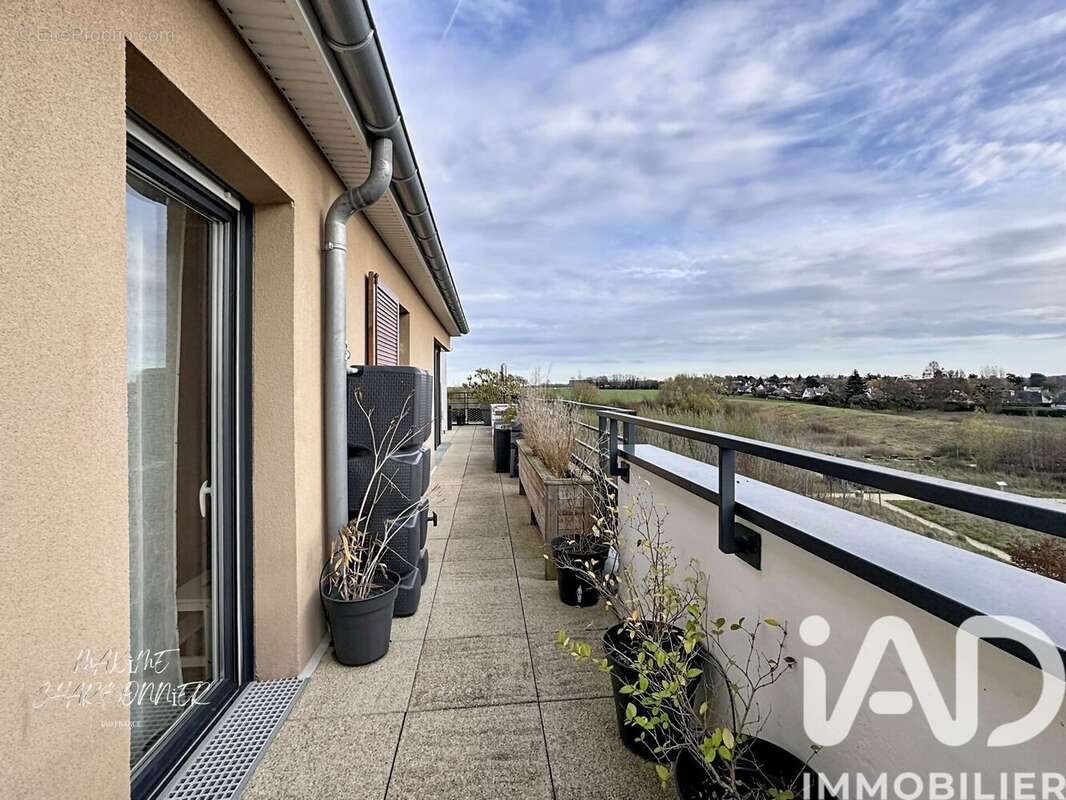 Photo 4 - Appartement à VERT-SAINT-DENIS