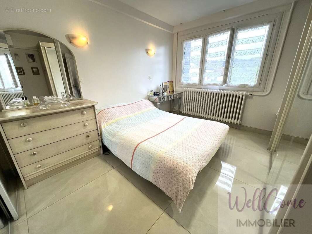 Appartement à AIX-LES-BAINS