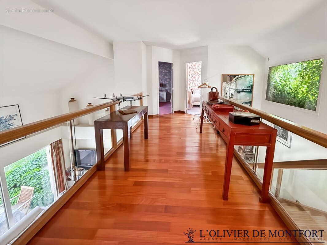 Maison à MONTFORT-L'AMAURY