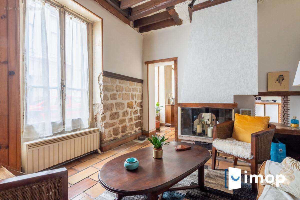Appartement à SAINT-DENIS