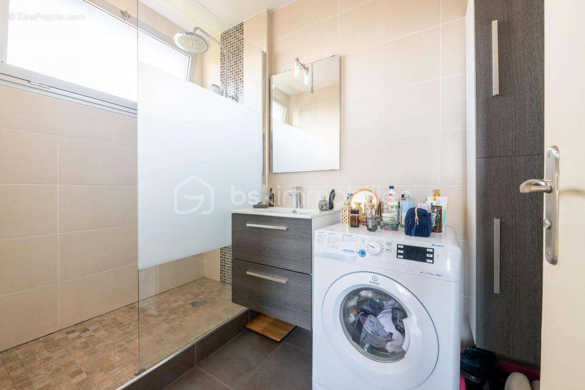 Appartement à BONDY