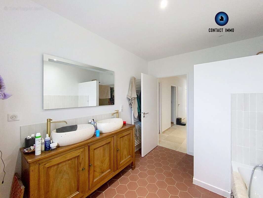 Maison à LAGRAULIERE