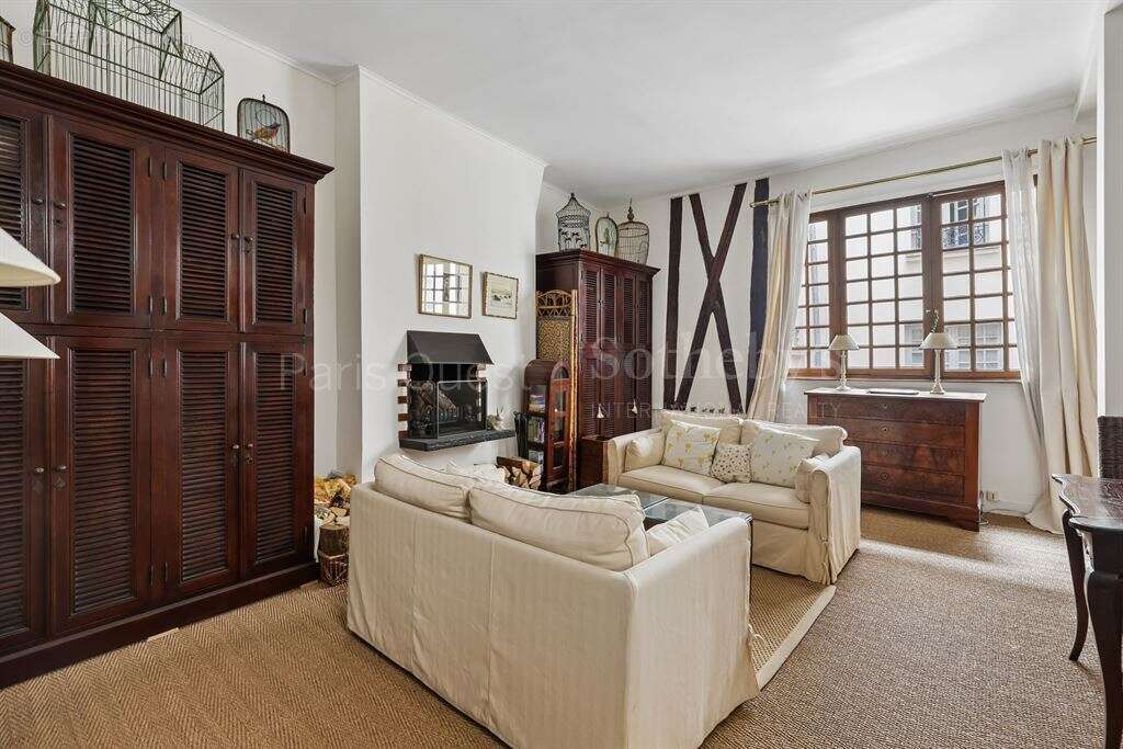 Appartement à PARIS-5E