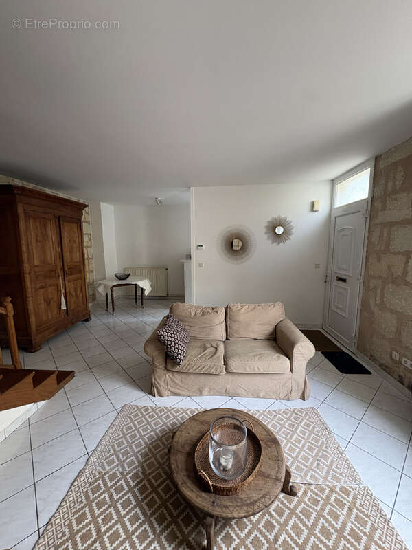 Maison de ville en pierre sans jardin - photo 3