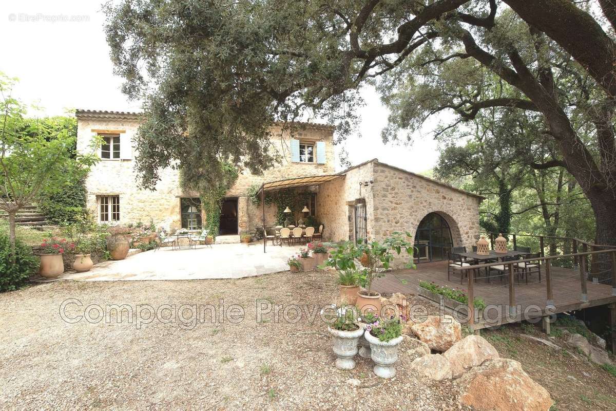 Maison à LORGUES