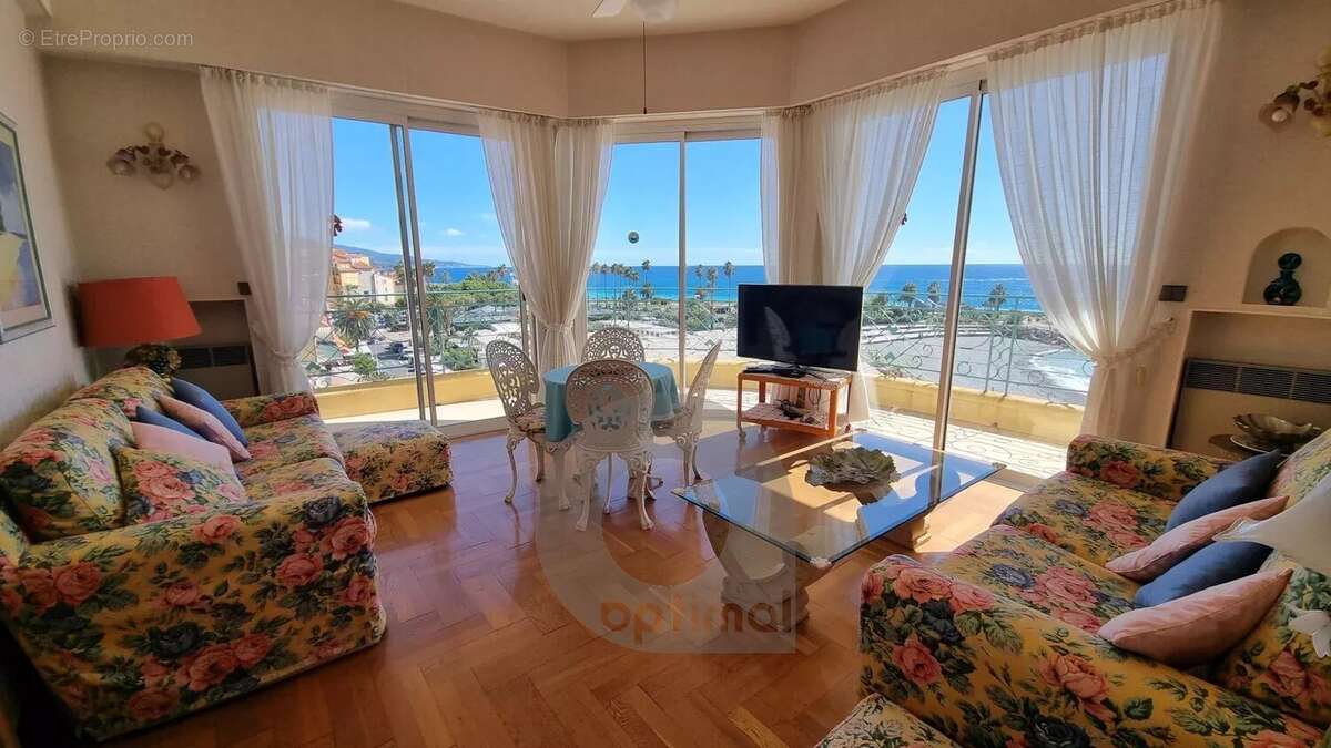 Appartement à MENTON
