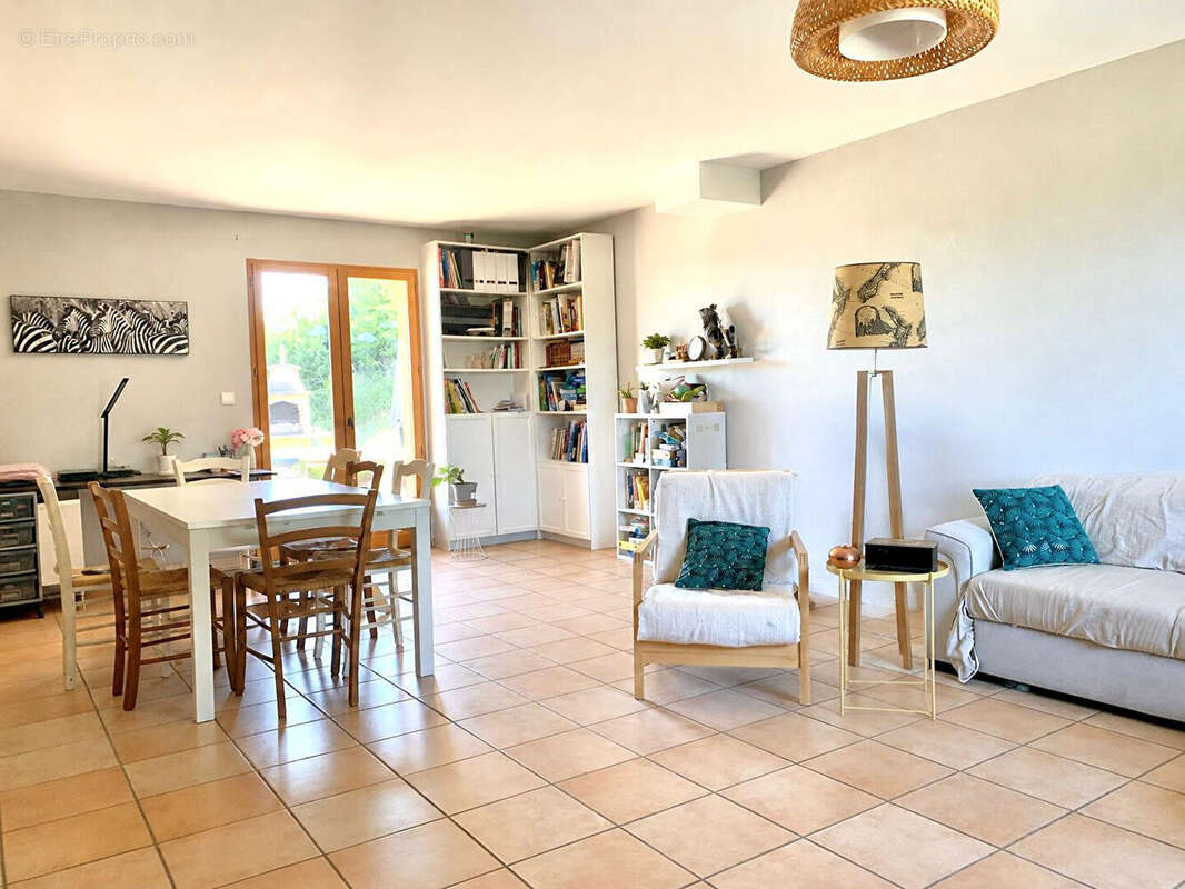 Maison à SUCCIEU