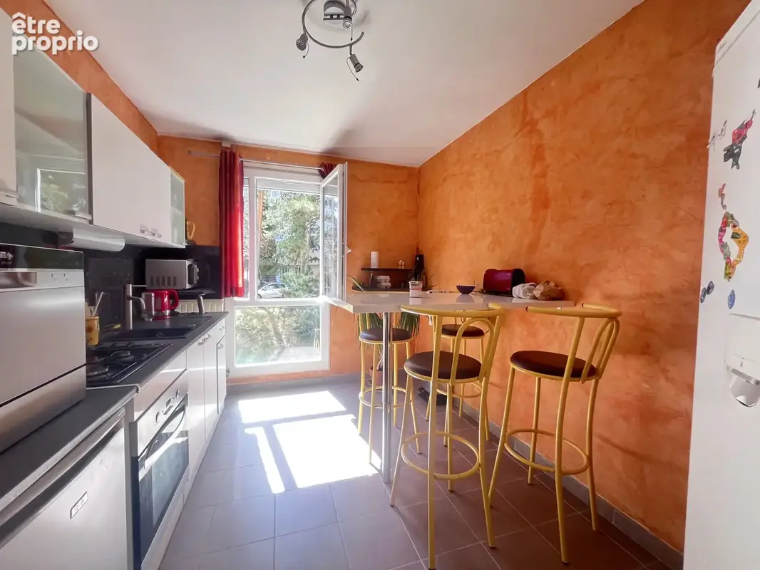 Appartement lumineux avec balcon et stationnement - photo 6